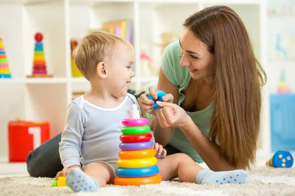 Chất lượng luôn được các mẹ ưu tiên hàng đầu khi chọn đồ chơi cho bé