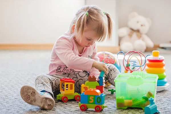 Lựa chọn đồ chơi phù hợp với sở thích và độ tuổi của bé