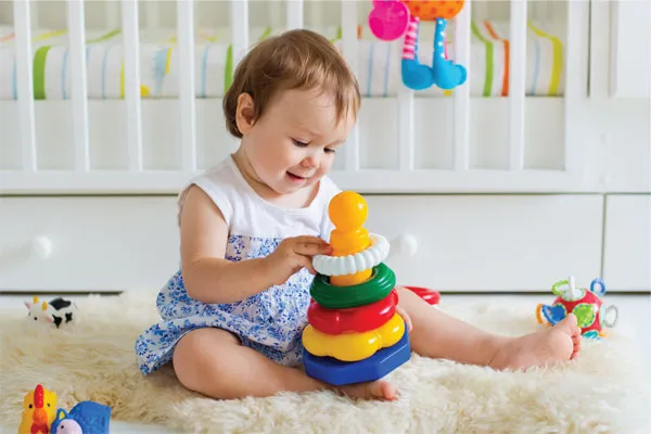 Đồ chơi luôn là những món đồ giúp bé phát triển trong những năm tháng đầu đời