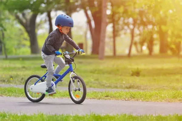 Xe đạp trẻ em 12 inch phù hợp cho bé từ 2-4 tuổi